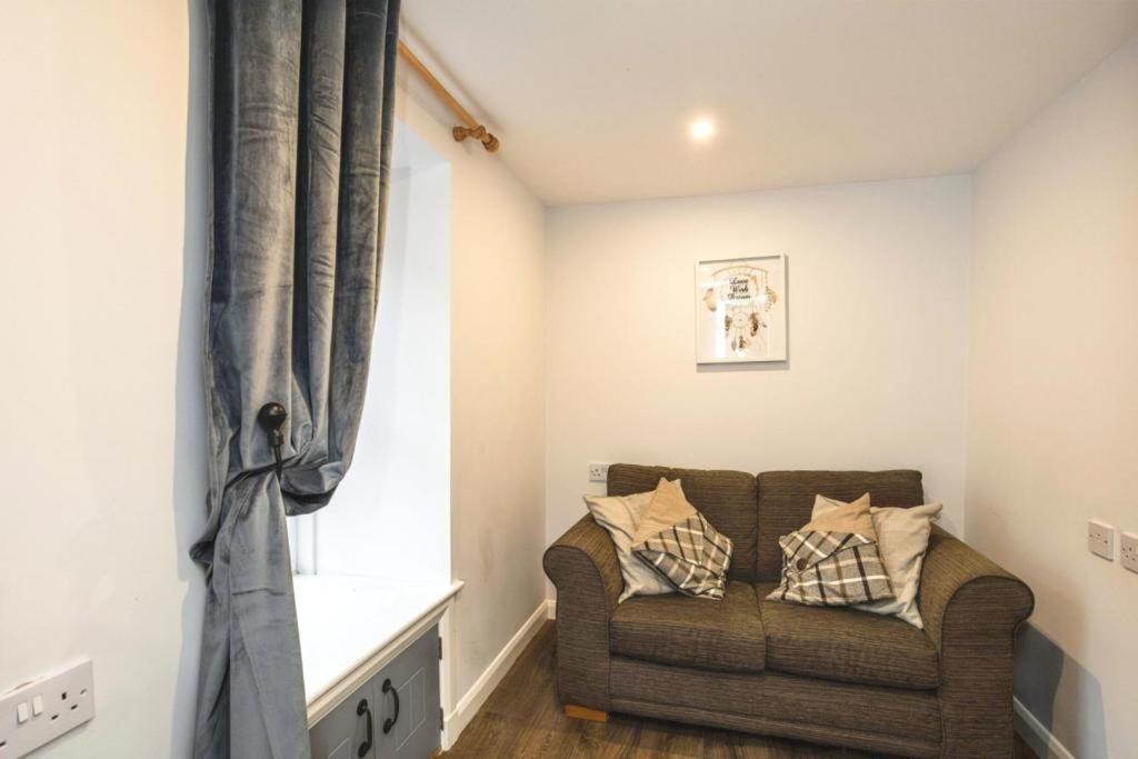 29 Seafield Street * Whitehills